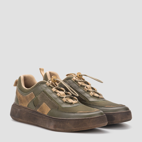 Hybrid green sales label curious sneaker